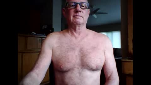 Snapshot of robo0000 chatting on 02/19/26, 04:58 robo0000 online show from 02/19/26, 04:58