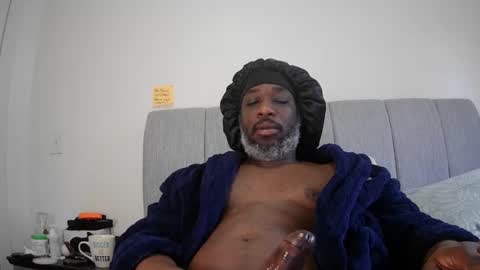 Snapshot of robo_cox chatting on 09/24/25, 03:59 BBC America online show from 09/24/25, 03:59