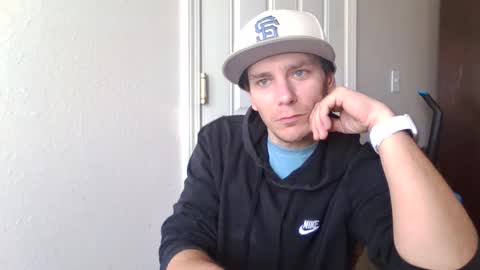 Rob witha 8 online show from 02/05/25, 05:09