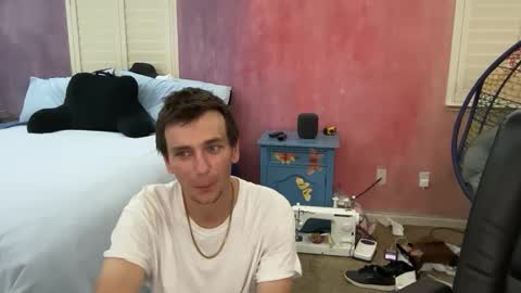 Rob witha 8 online show from 10/01/25, 07:36