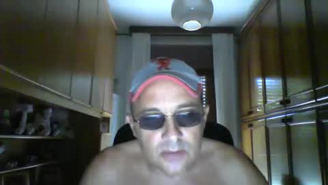 robertino online show from 09/28/25, 11:26