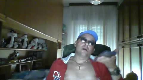 robertino online show from 05/01/26, 11:37