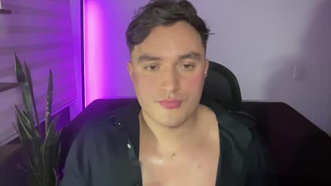 ROBYN online show from 02/10/26, 01:53