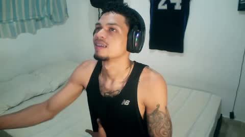 Rocco online show from 11/11/25, 02:11