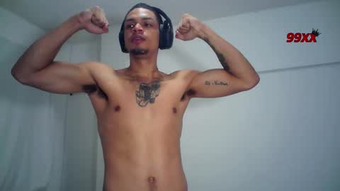 Snapshot of rocco99xx chatting on 03/05/26, 01:40 Rocco online show from 03/05/26, 01:40