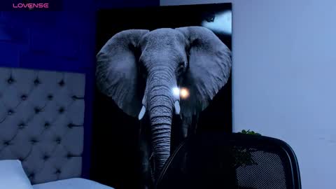 rocco_santos online show from 09/26/25, 07:23