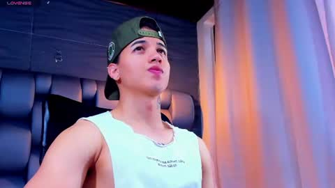 rocco_santos online show from 07/25/26, 07:00