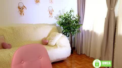 Snapshot of rochelle_dolly chatting on 05/30/26, 02:14 rochelle_dolly online show from 05/30/26, 02:14