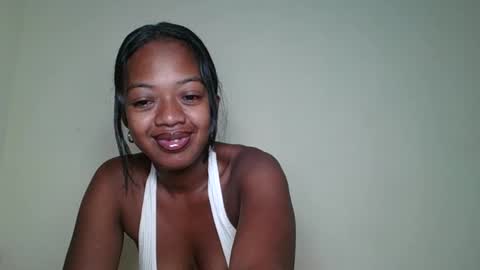 rochellinah online show from 05/17/26, 10:33