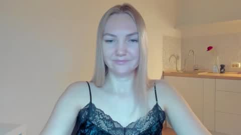 rock__baby online show from 12/05/25, 07:06