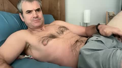 Snapshot of rock_steady80 chatting on 02/24/26, 02:26 rock_steady80 online show from 02/24/26, 02:26