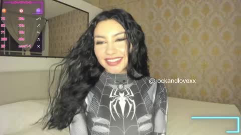 Samantha Estephania  online show from 04/26/26, 03:15