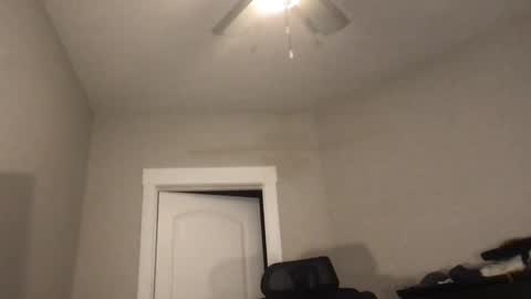 Snapshot of rockboy3000 chatting on 12/28/24, 03:04 rockboy3000 online show from 12/28/24, 03:04