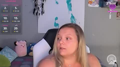 RocketBaddieRips online show from 06/10/26, 03:29