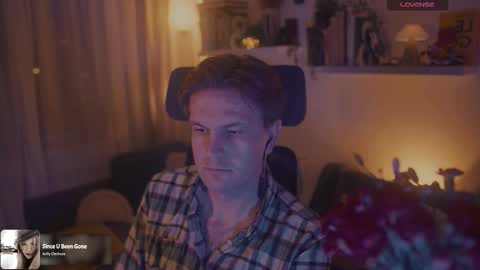 Rocket Bunny online show from 09/14/25, 09:47