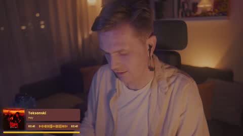 Rocket Bunny online show from 10/01/25, 05:41