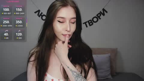 rocketsgirl online show from 02/14/25, 08:10