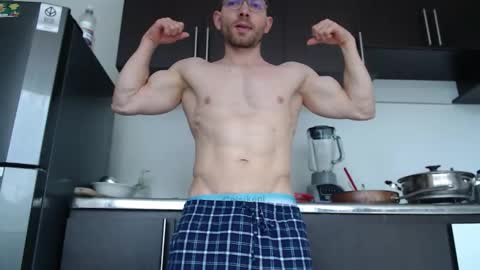 rocky muscle online show from 01/09/26, 05:04