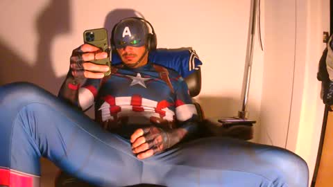 rockyvallarta online show from 10/06/25, 02:42