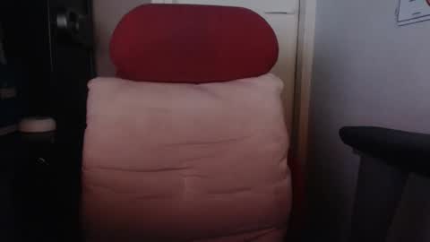 Snapshot of roctumx chatting on 11/01/25, 03:25 roctumx online show from 11/01/25, 03:25