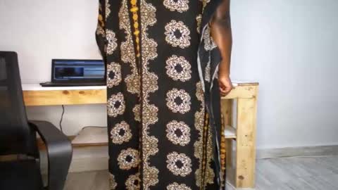 Berry online show from 10/09/25, 08:56