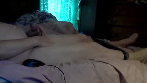 Snapshot of roddy69er chatting on 12/11/24, 02:54 roddy69er online show from 12/11/24, 02:54