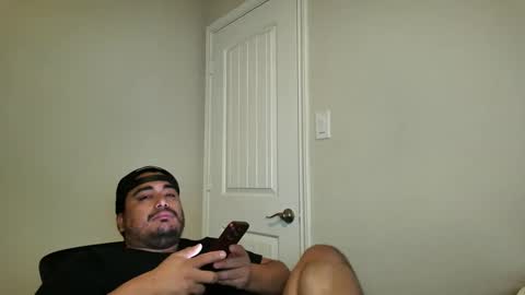 rodeoranger512 online show from 04/28/26, 03:06