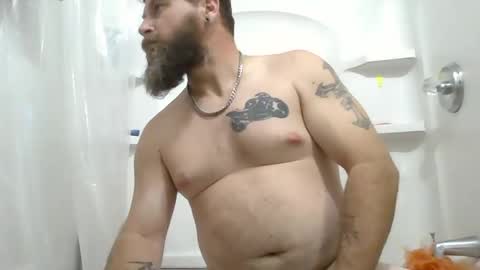 Snapshot of rodthemechanic chatting on 10/27/25, 03:21 rodthemechanic online show from 10/27/25, 03:21