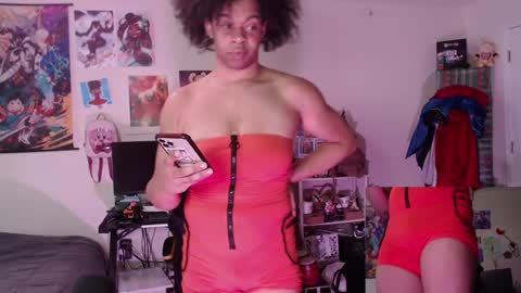 Roellii  Pinky online show from 01/27/25, 03:39