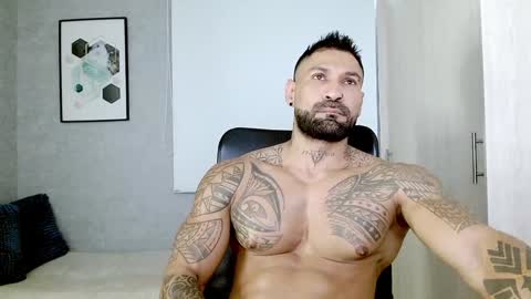 Snapshot of rogers_p chatting on 01/09/25, 11:25 Rogers online show from 01/09/25, 11:25