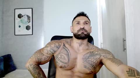 Snapshot of rogers_p chatting on 01/10/25, 02:23 Rogers online show from 01/10/25, 02:23