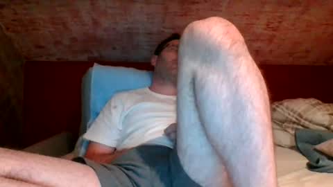 Snapshot of rogersand88 chatting on 07/17/26, 10:14 rogersand88 online show from 07/17/26, 10:14