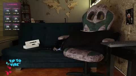 Snapshot of rogert_xx chatting on 02/24/26, 01:47 Rogert online show from 02/24/26, 01:47