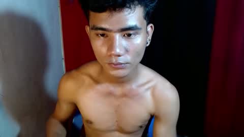 Snapshot of roianboyyy chatting on 05/12/26, 02:58 roianboyyy online show from 05/12/26, 02:58