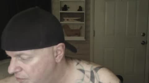 roinaz online show from 12/23/24, 12:14