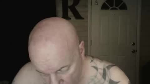 Snapshot of roinaz chatting on 05/05/26, 03:03 roinaz online show from 05/05/26, 03:03