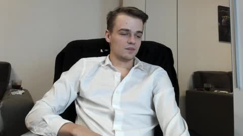 taylor fox online show from 02/11/25, 04:56