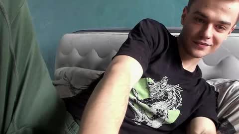 taylor fox online show from 10/17/25, 10:51