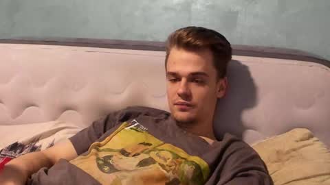 taylor fox online show from 11/22/25, 08:52