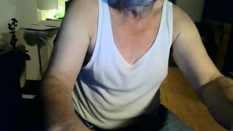 rolandloser1000 online show from 01/11/25, 06:01