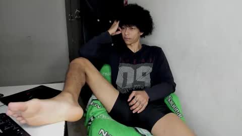 rolling_05 online show from 12/16/25, 04:39