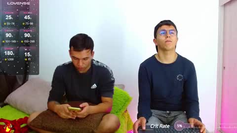 Snapshot of rolos_hot32 chatting on 01/24/25, 06:46 rolos_hot32 online show from 01/24/25, 06:46