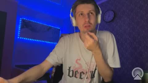 Snapshot of roma305991 chatting on 11/21/25, 07:34 roma305991 online show from 11/21/25, 07:34