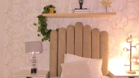   online show from 12/11/24, 12:12