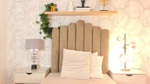   online show from 12/30/24, 11:26