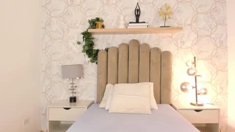   online show from 01/05/25, 11:26