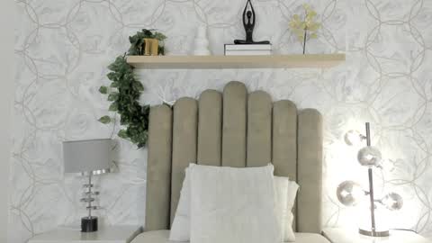   online show from 01/29/25, 12:13