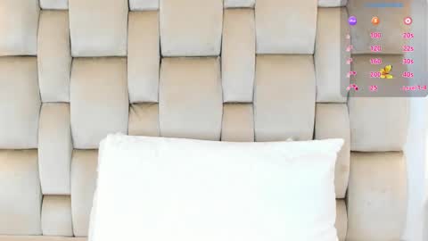   online show from 10/22/25, 12:05