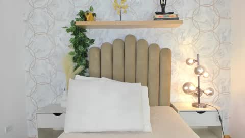   online show from 10/27/25, 12:09