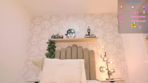   online show from 10/31/25, 12:17